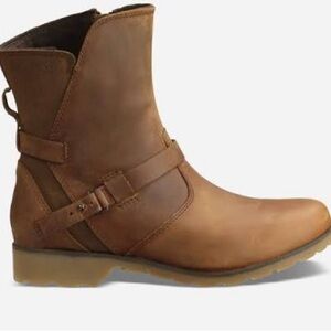Teva De La Vina Low Waterproof Boots